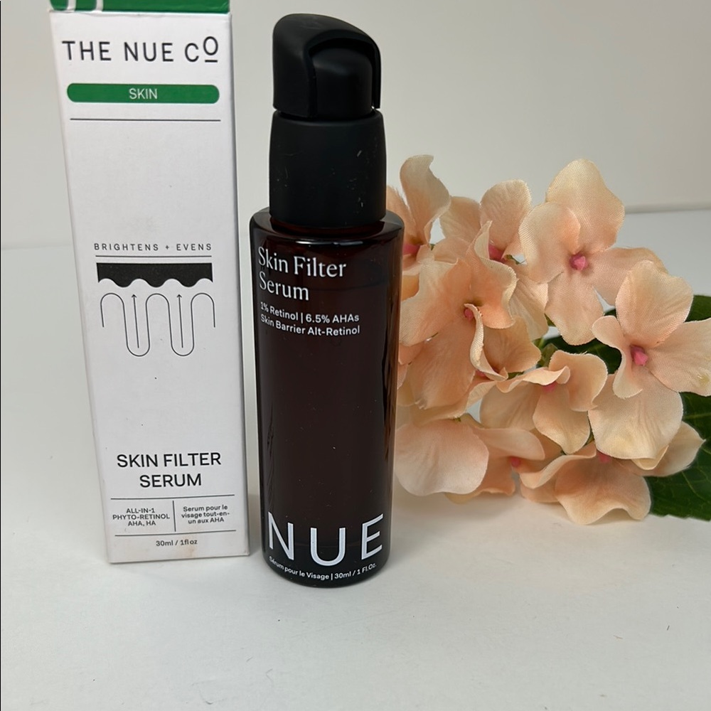 The Nue Co Skin Filter Serum NEW! Brightens + evens All-in-1 Phyto-Retinol